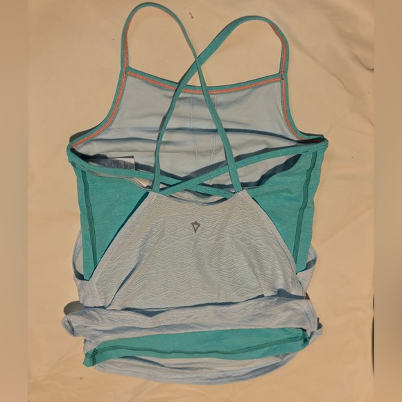 Ivivva by Lululemon Future Pulse tank - size 10 - Picture 8 of 8